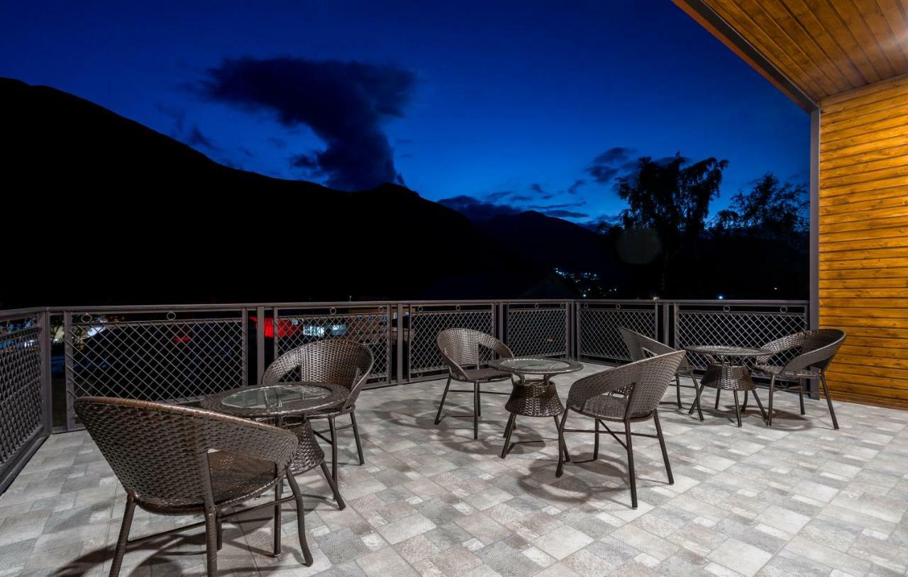 Travel Inn Kazbegi Exterior foto