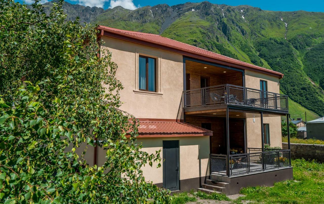 Travel Inn Kazbegi Exterior foto